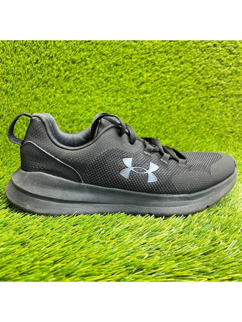 Under Armour‎ Essential Womens Size 10 Black Athletic Running Shoes Sneakers